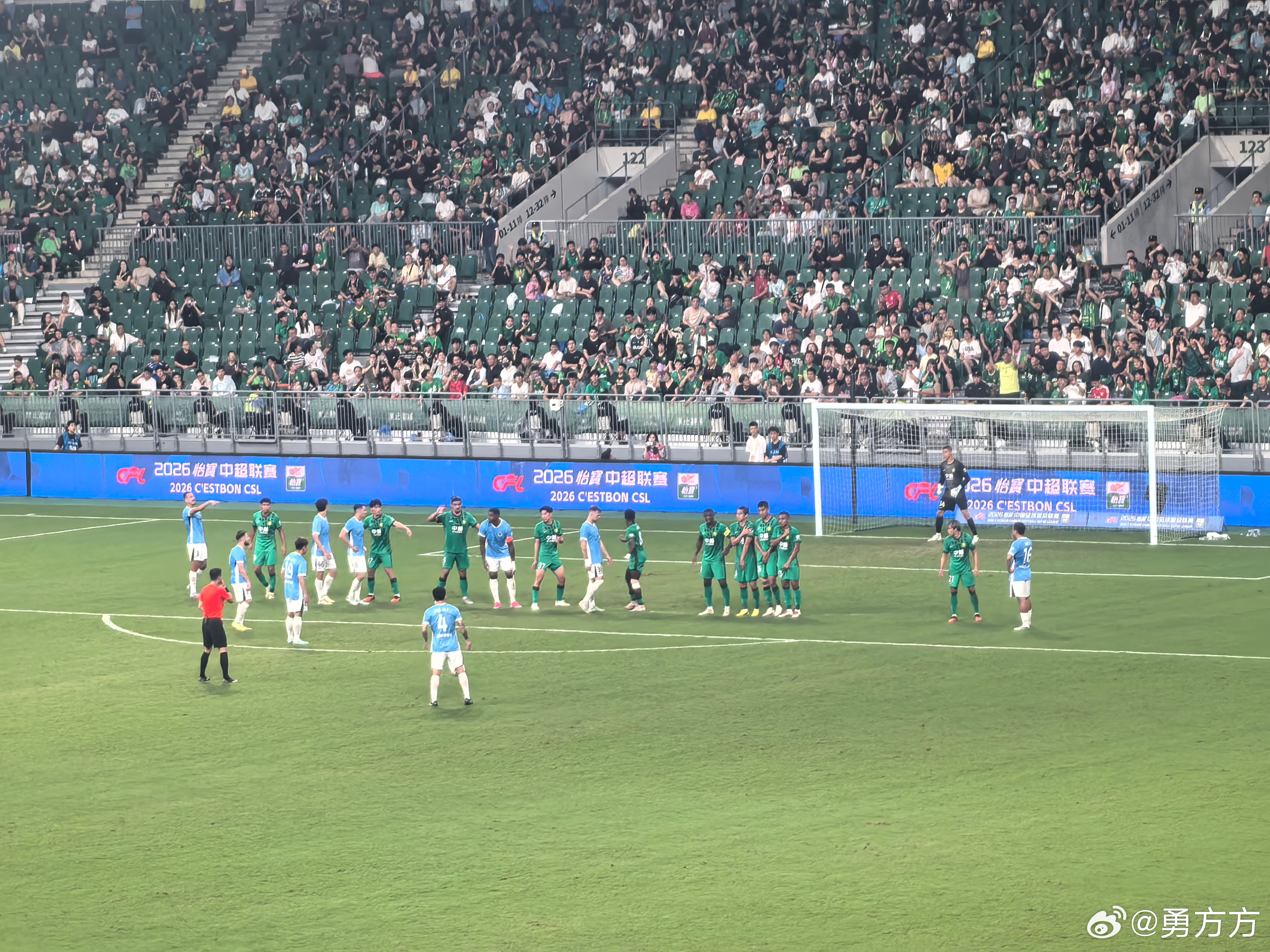 北京国安vs深圳新鹏城 拉莫斯四黄了.. 