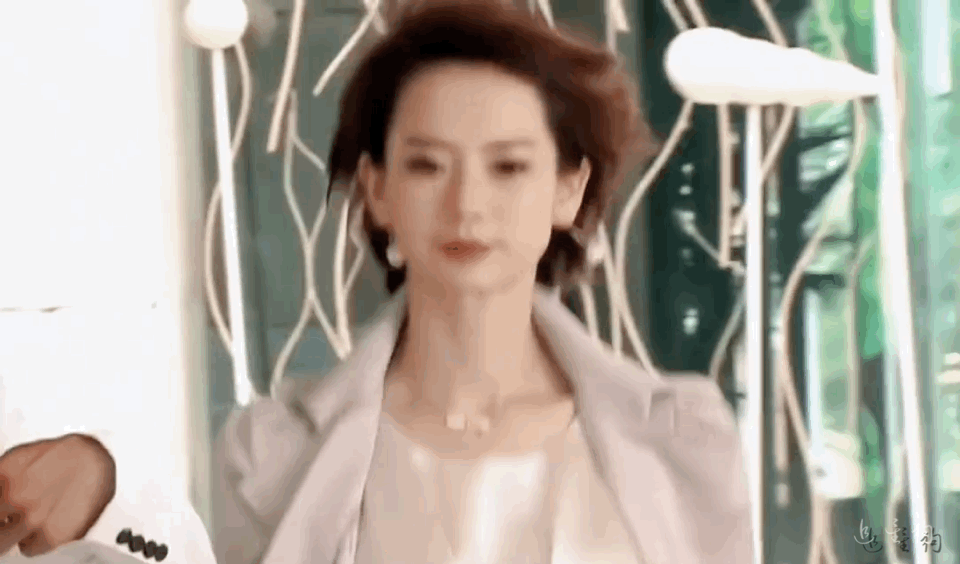 #戚薇 如果爱忘了# 我说浪姐你别太懂观众了，戚薇唱如果爱忘了，感觉一秒梦回以前
