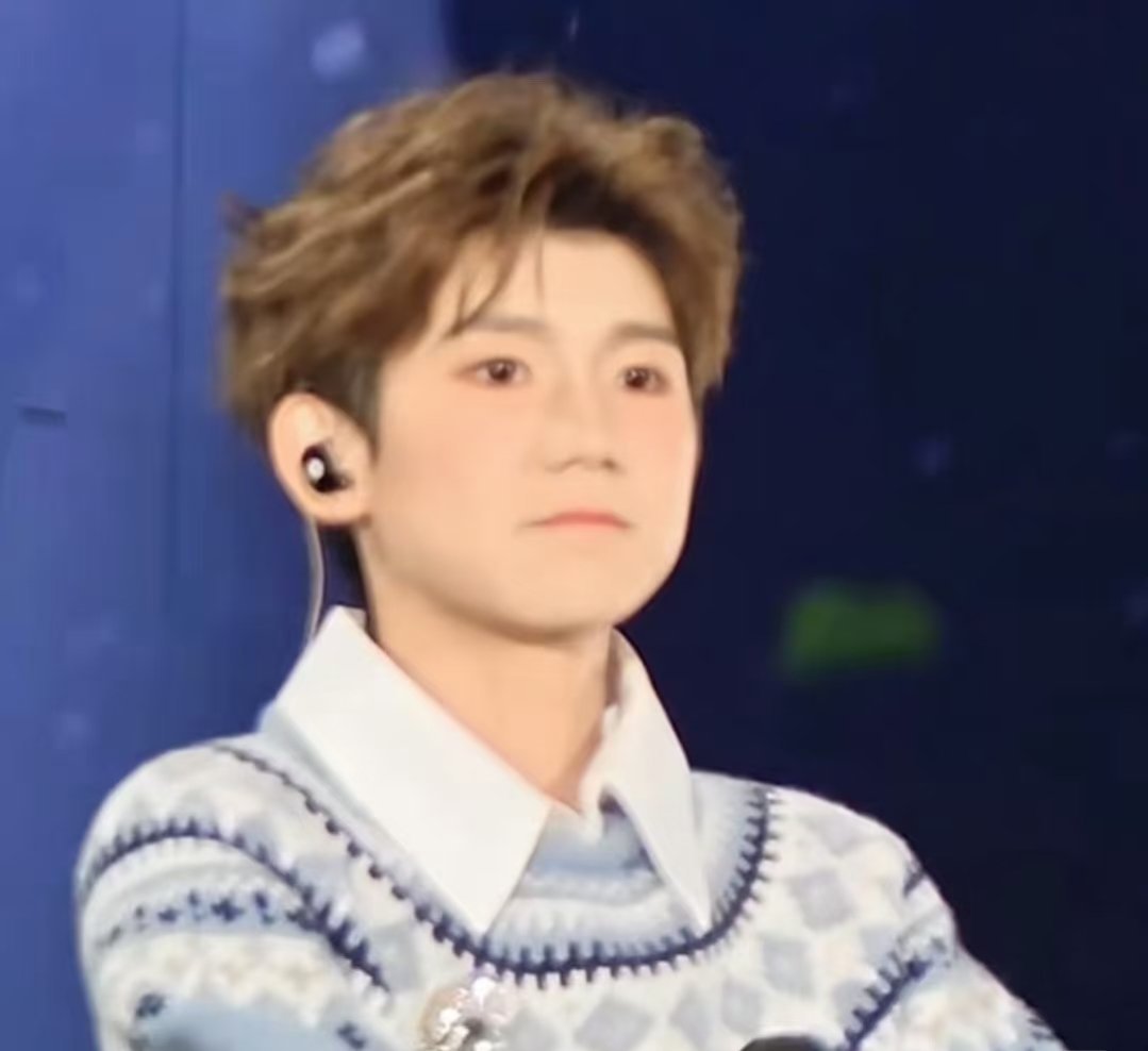 王源是环球人物6年专栏作家是的，就是如此的厉害