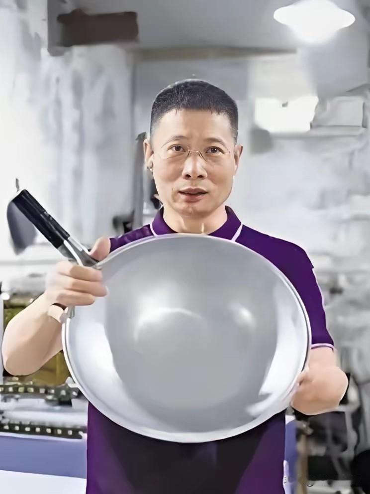 前几天大家还在讨论瑞安“传家锅”会不会因为价格调整销量不好，没想到开通预售后，9