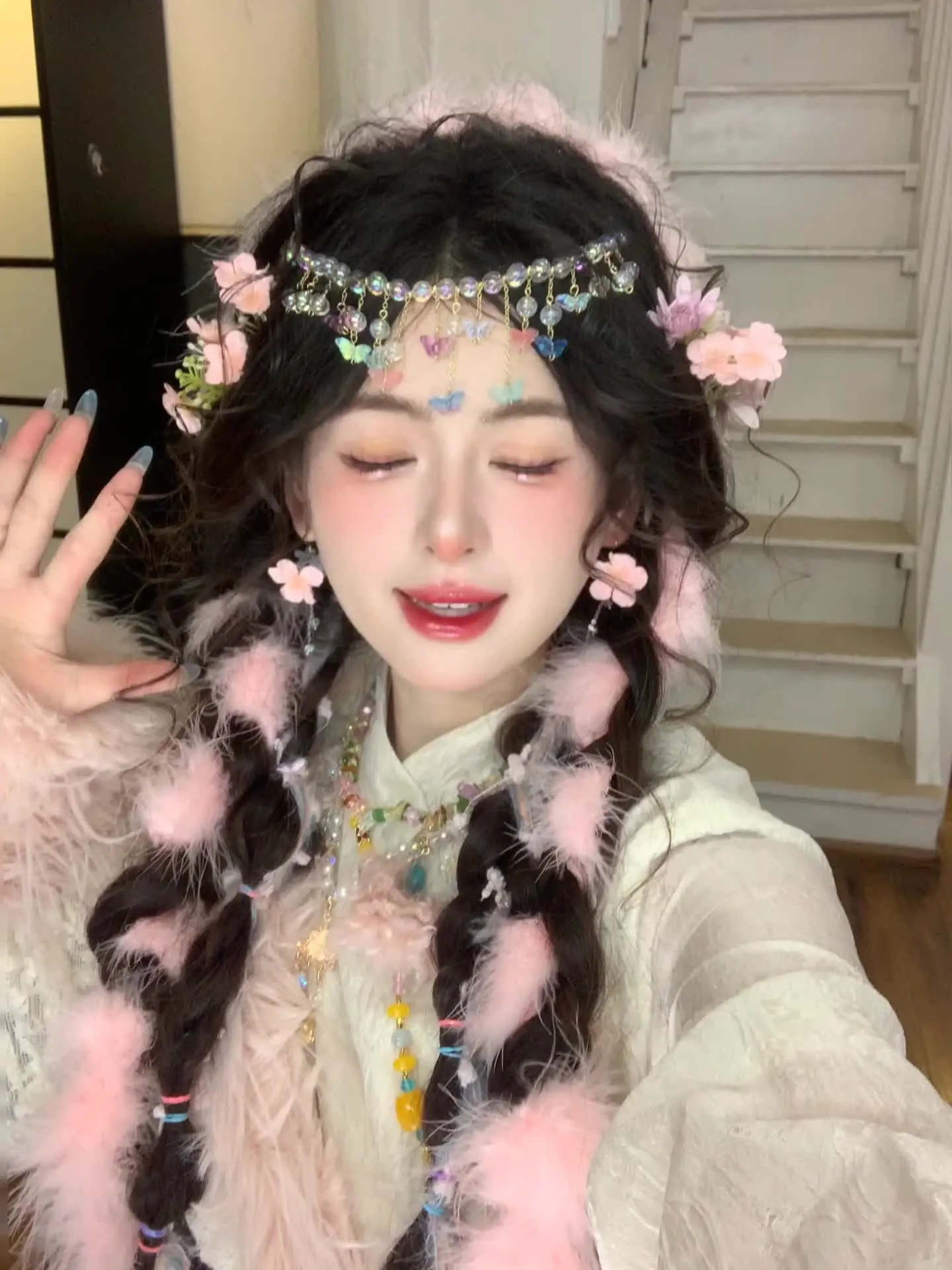 粉色藏服太嫩了 谁不喜欢甜妹呢丨丽江写真 总要来丽江穿一次藏服吧