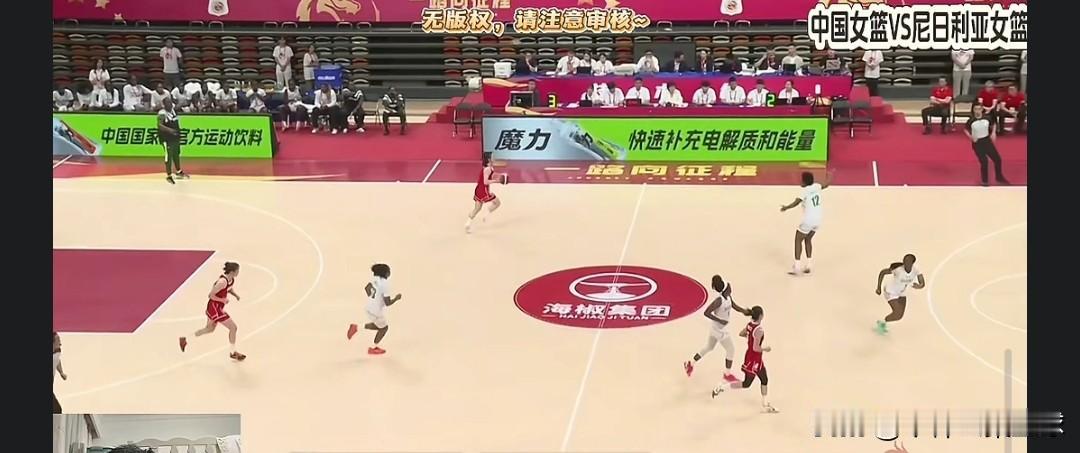 中国女篮热身赛虽然70:67击败尼日利亚女篮，但有两个问题依然是中国女篮最大的问