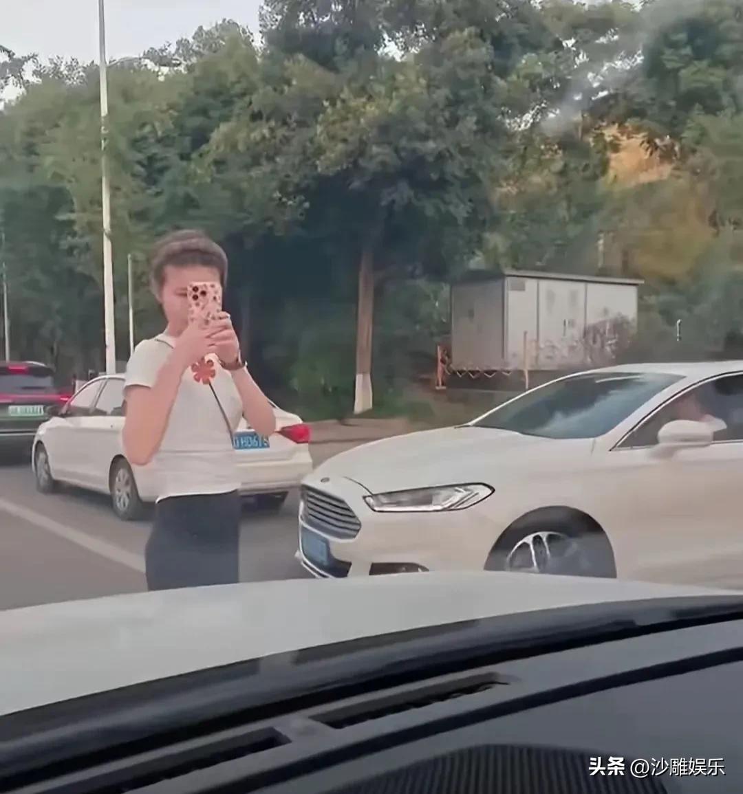 这下全网都知道了！“重庆口水姐”处理结果出来了，夫妻双双被罚！


近日，梁平区