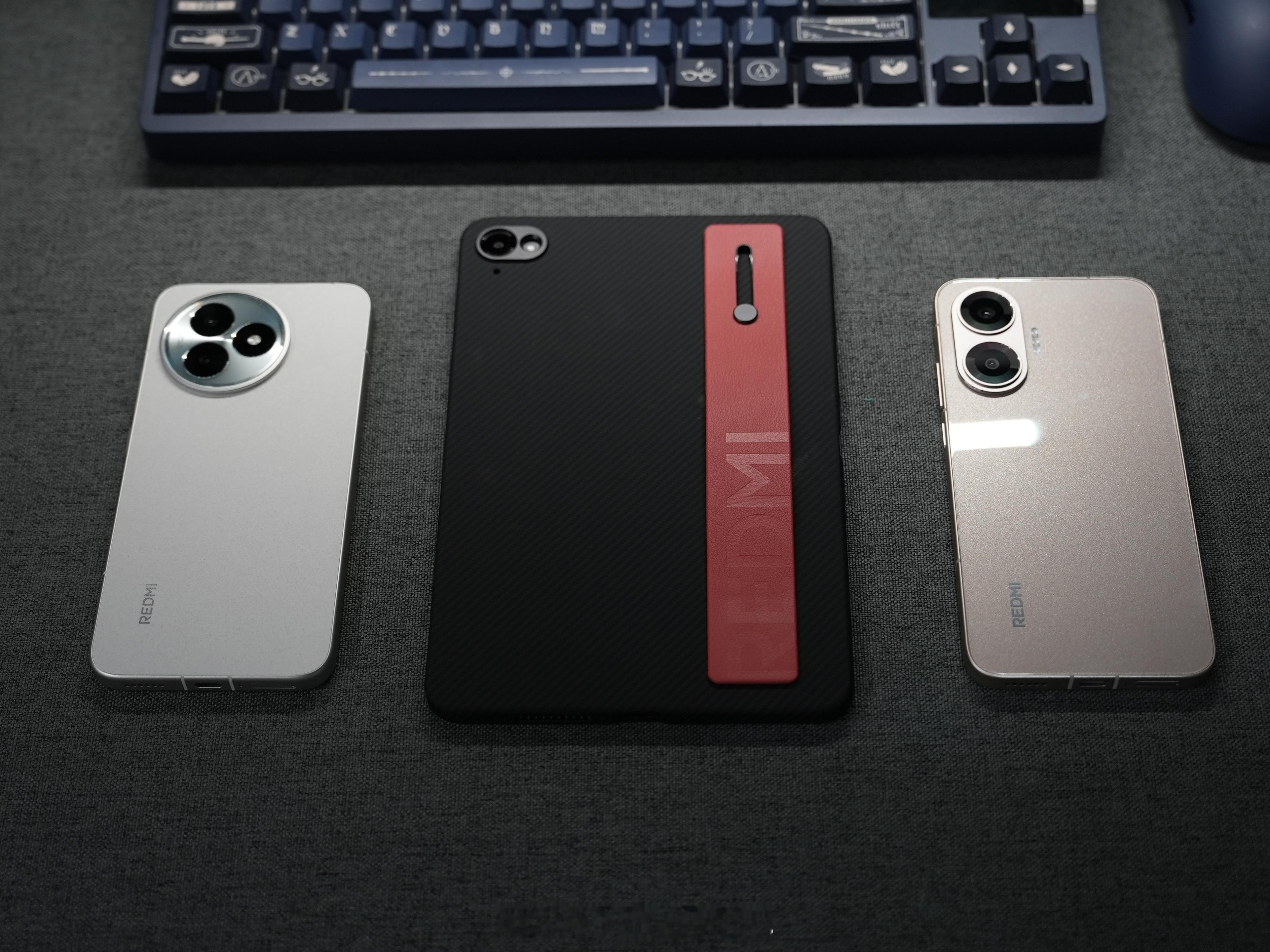 「REDMI K Pad 芳纶纤维腕带保护壳」“小平板”虽然相对较小，但它的尺寸