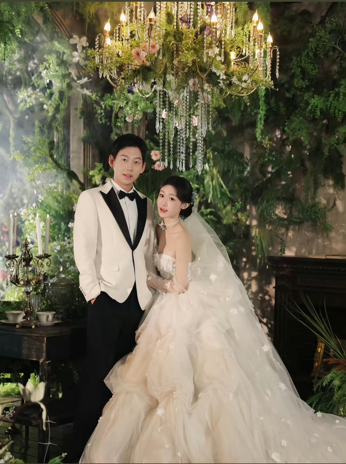 陈雪凝老公删除与陈雪凝相关视频这是发生什么了，俩人不是刚结婚吗