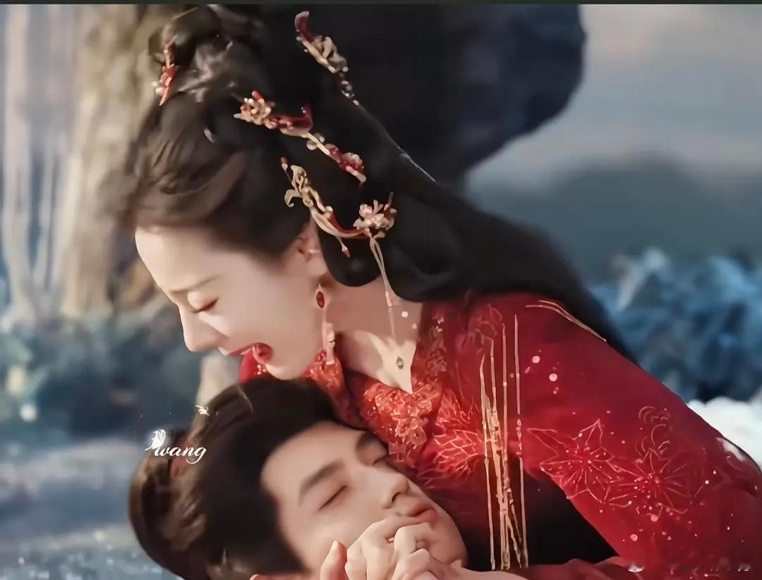 她咋每次这样干吼？一滴眼泪都没有？演的太假了 