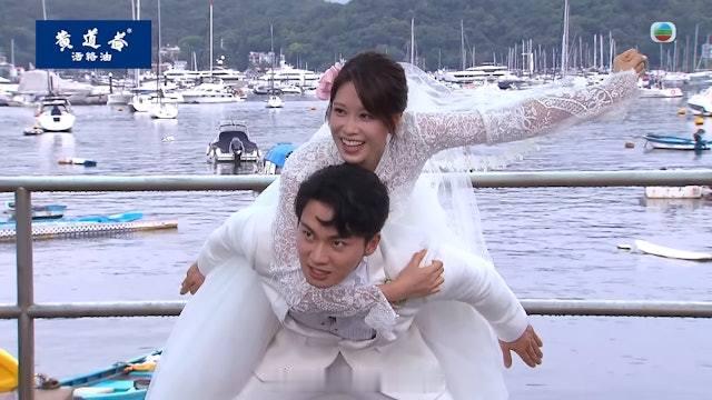 爱回家｜周嘉洛林凯恩世纪之吻后上演假结婚 同床对视撒糖甜晕网友TVB长寿处境剧《