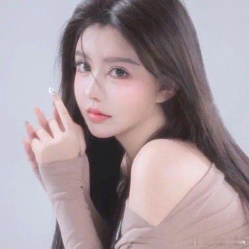 孙珍妮是不是很像韩安冉 ​​​