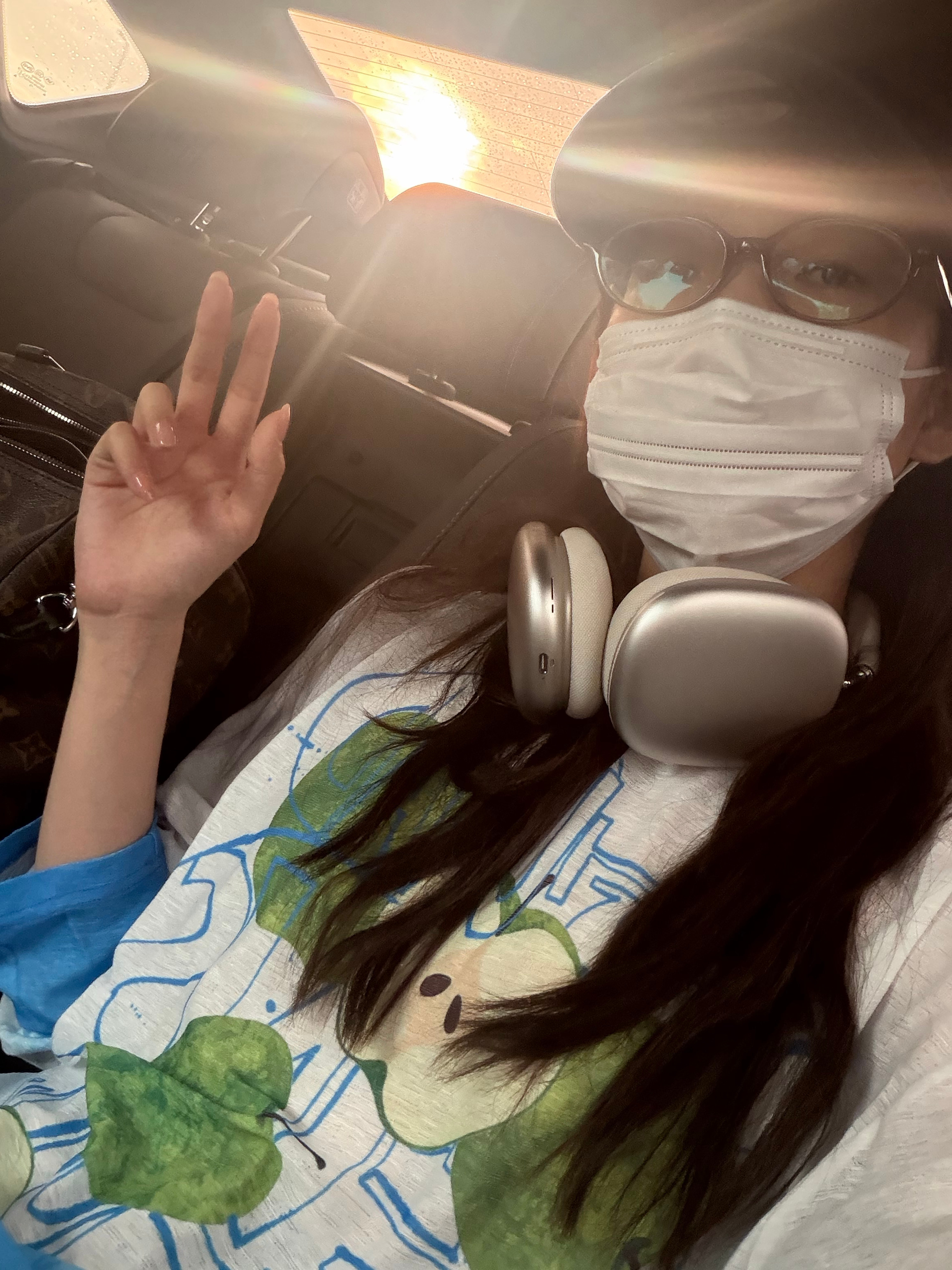 已待机26小时，北京见[点赞] ​​​
