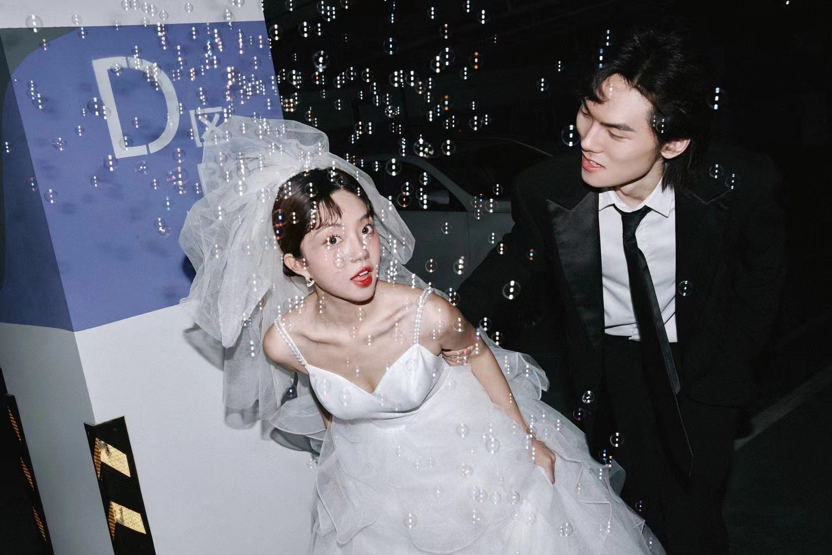 体验下婚纱照奥（不是真的）大家觉得哪套好看 ​​​