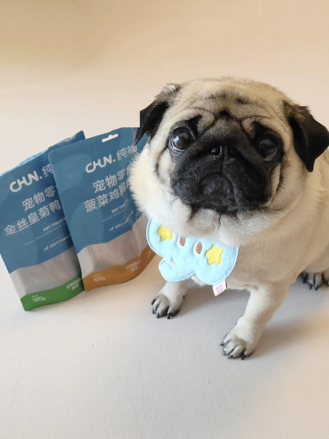 不是显摆，但是我妈给我买了纯福的新品肉干