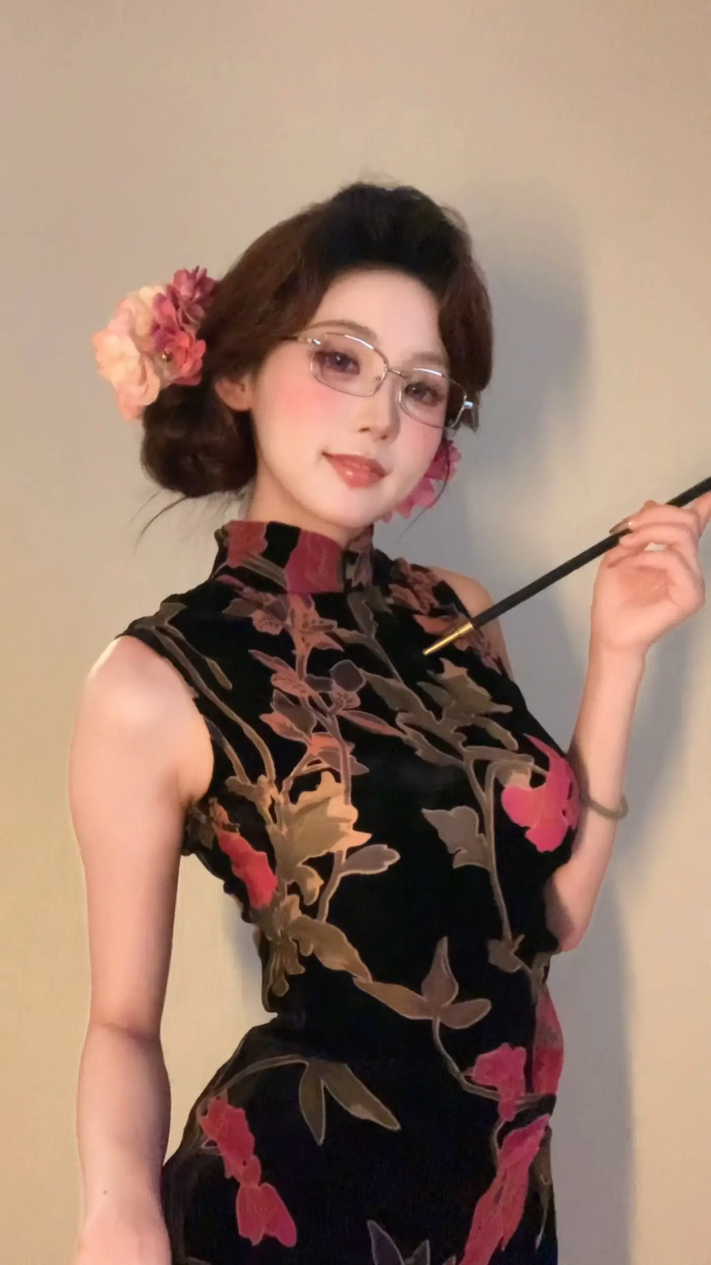 可惜你不听半点心 也不懂姨的心