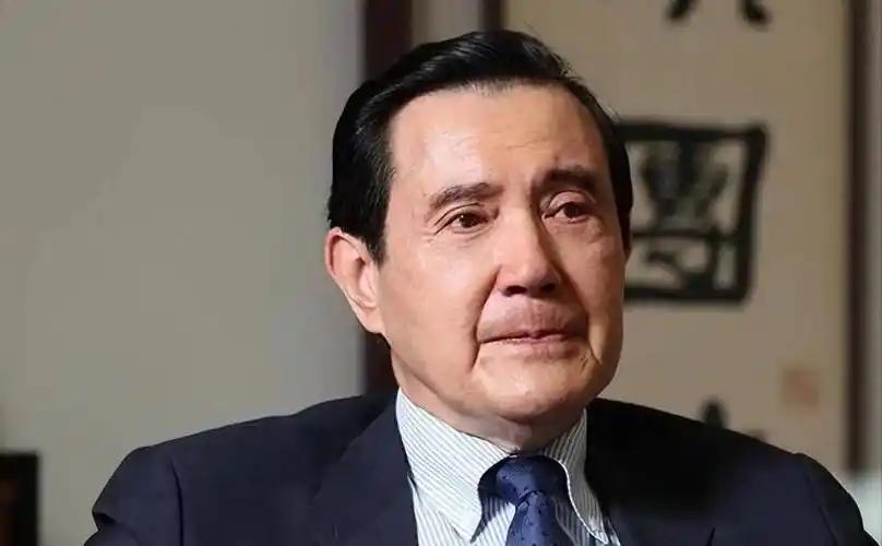 马英九终于体会到什么叫“冷板凳”！虽说他已经四次访问大陆，但一直没弄清楚一件事：