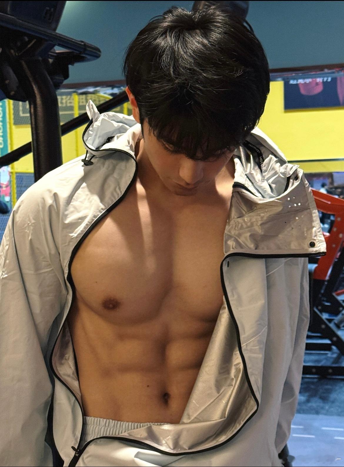 睡醒啦🥱 