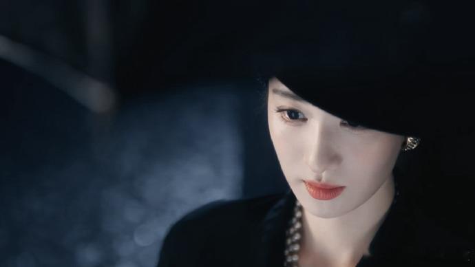 王楚然出场这一袭黑衣好美王楚然新剧出场美我一大跳 《这一秒过火》王楚然出场这一袭