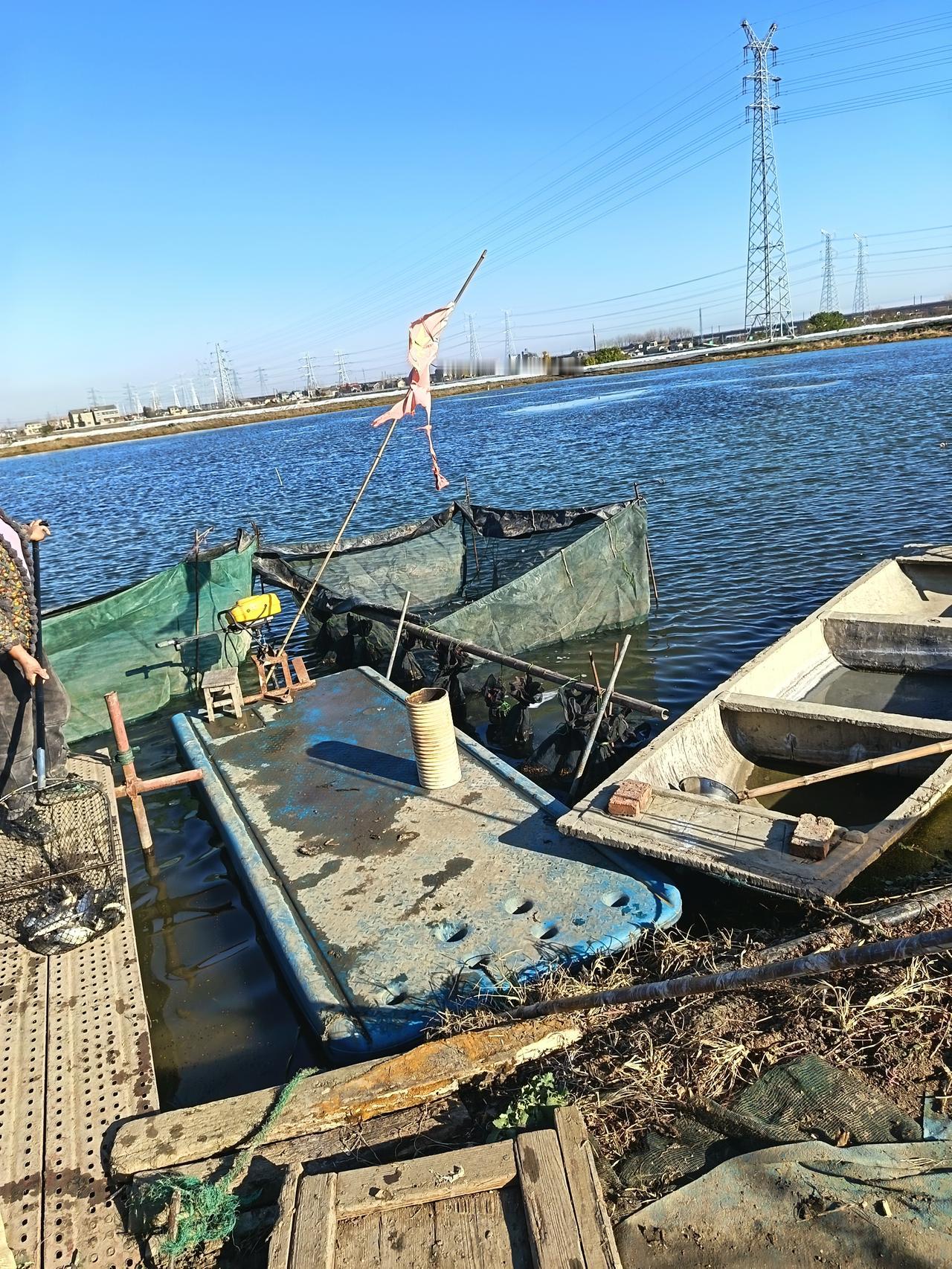 男人最大的福报，

不是有女人爱，

也不是有子女孝，

而是要拿得起放得下！