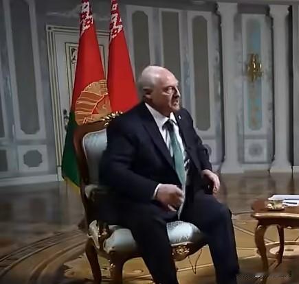 白俄罗斯总统卢卡申科表示，美国将大量导弹部署在伊朗海岸及波斯湾周边国家的基地内，