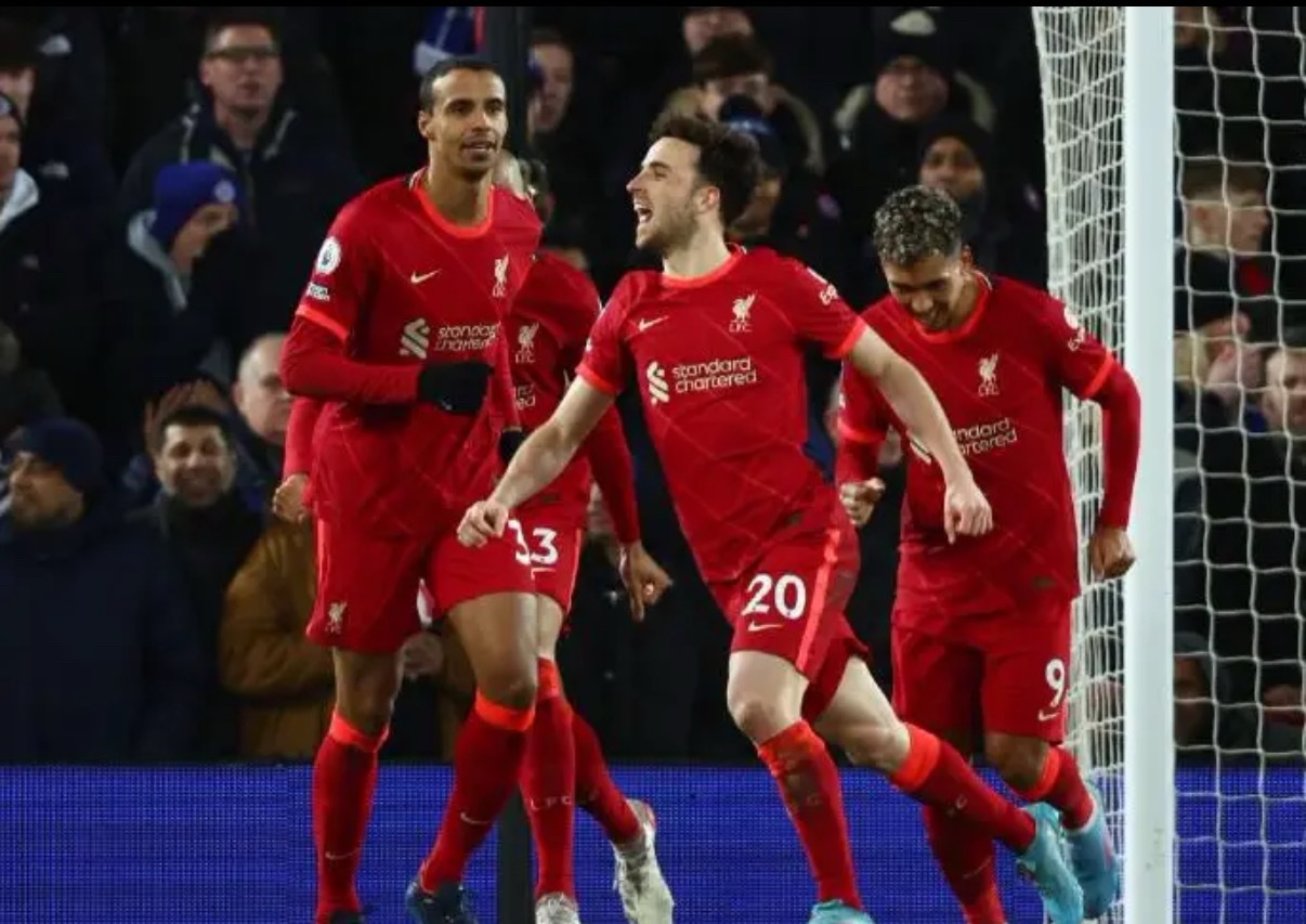 今日足球赛事分析 个人公推，配方已备好！赛事：英超025球队： 方向：客胜比分：