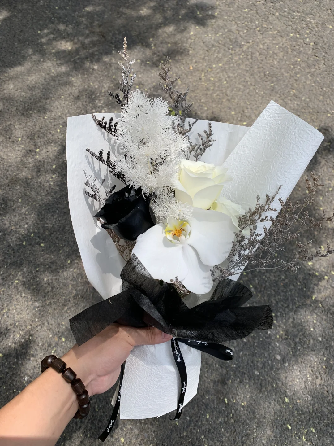 大连花店｜非黑即白，极简花束