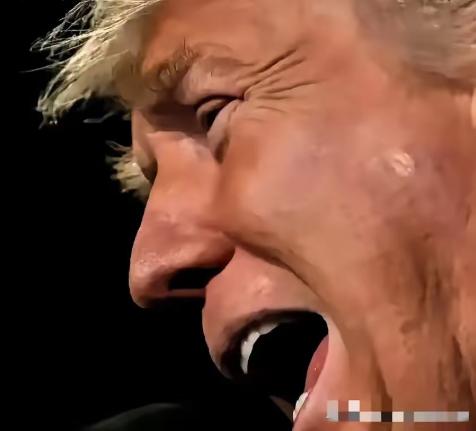 中国国防部宣布了！
正式就网上流传的“我方在南海使用强大电磁攻击致使对方飞机坠落