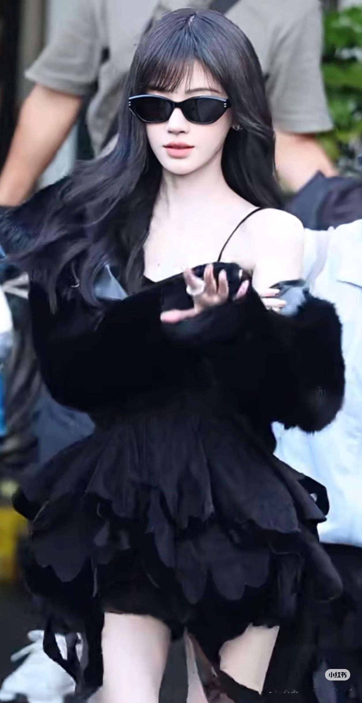 鞠婧祎苏绿夏  jjy鞠婧祎万花世界 网页链接等月光洒落～等夜空烟火～等你达成百