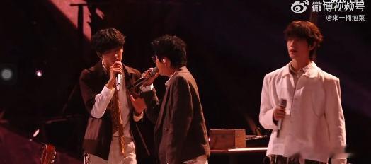 曾辉二公第18曾辉二公个喜18披荆斩棘三公组队 曾辉二公拿了个喜18，实力被认可