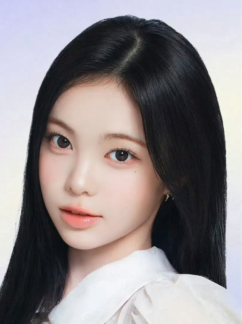 太美了太美了 ian这张脸完全就是最新的审美风向标….. ​​​