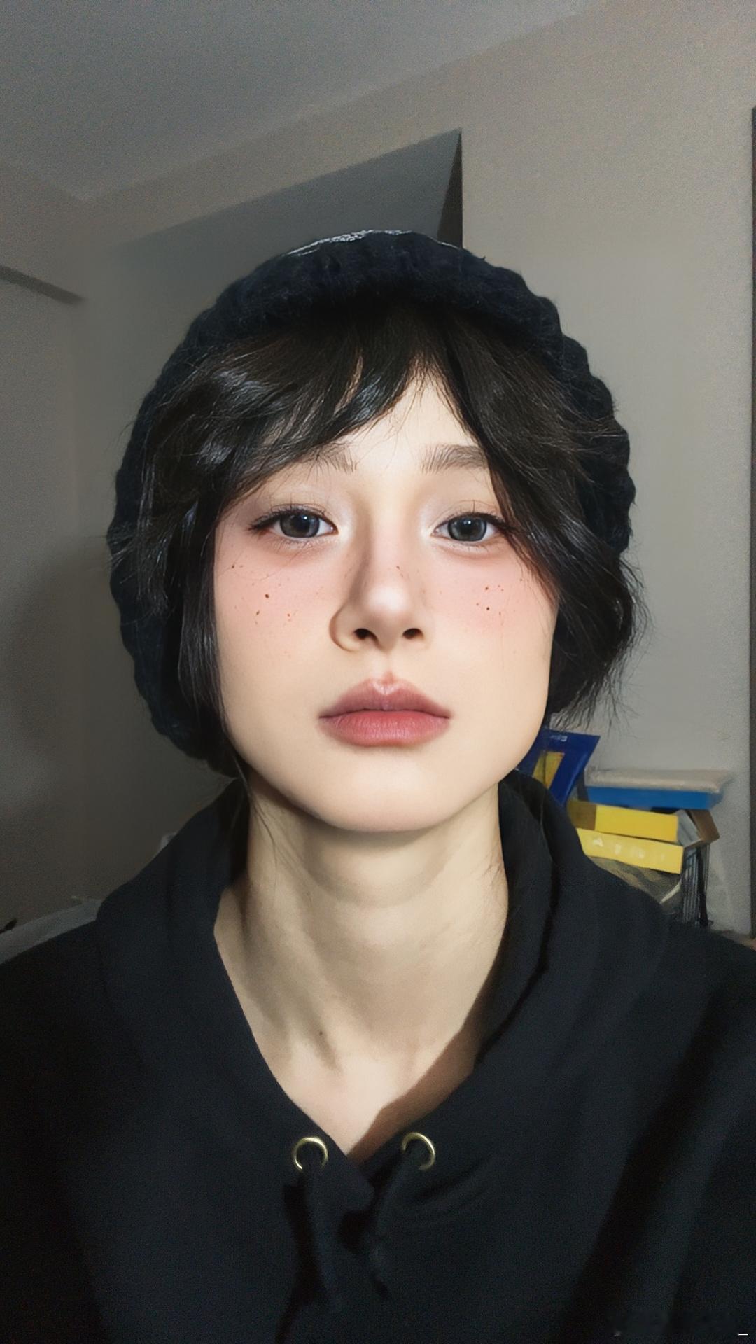 能不能吸引到更多老婆🤩 ​​​