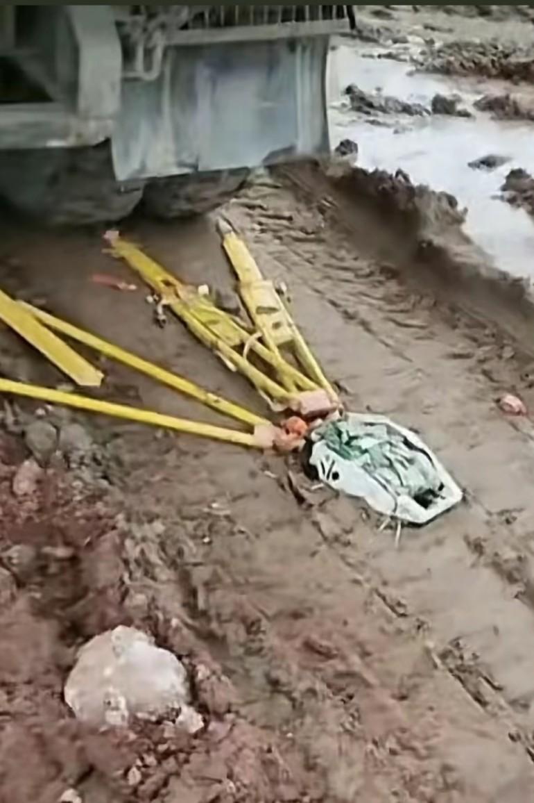 怎么办？一个月工资不够赔！
这玩意儿不便宜，据说要几万块
进口的搞得不好，小县城