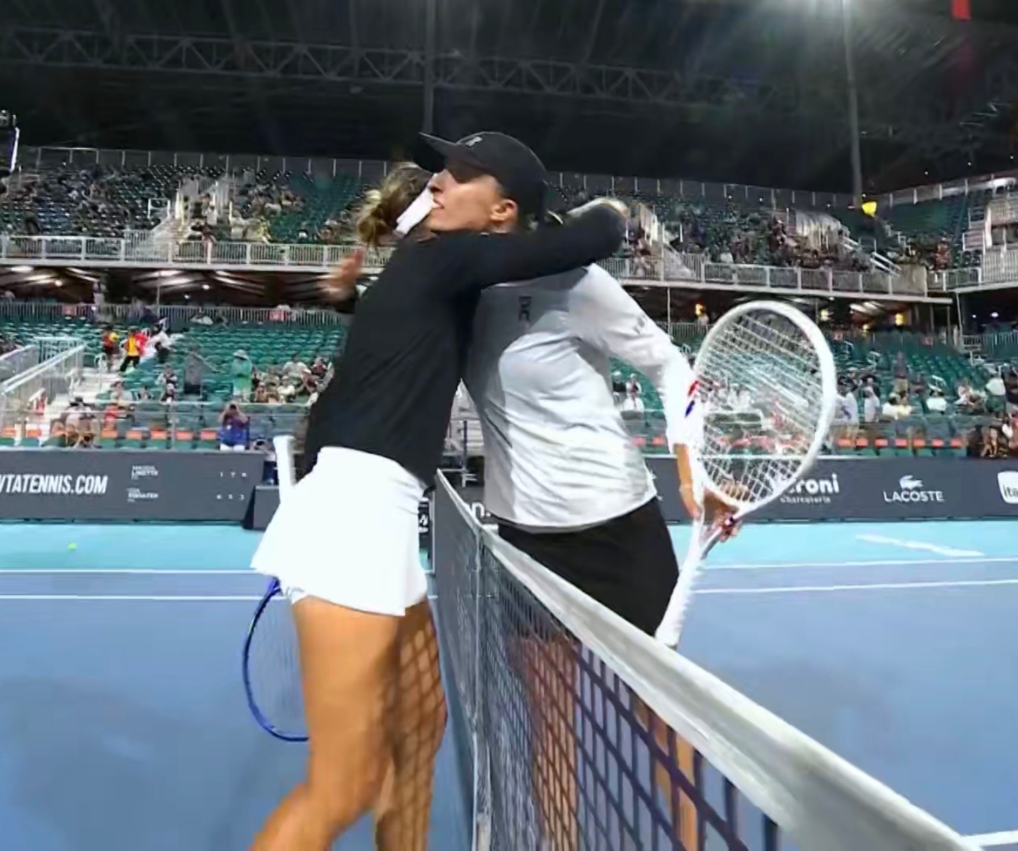 斯瓦泰克迈阿密首战出局 迈阿密第二轮波兰德比，斯瓦泰克6-1/5-7/3-6被里