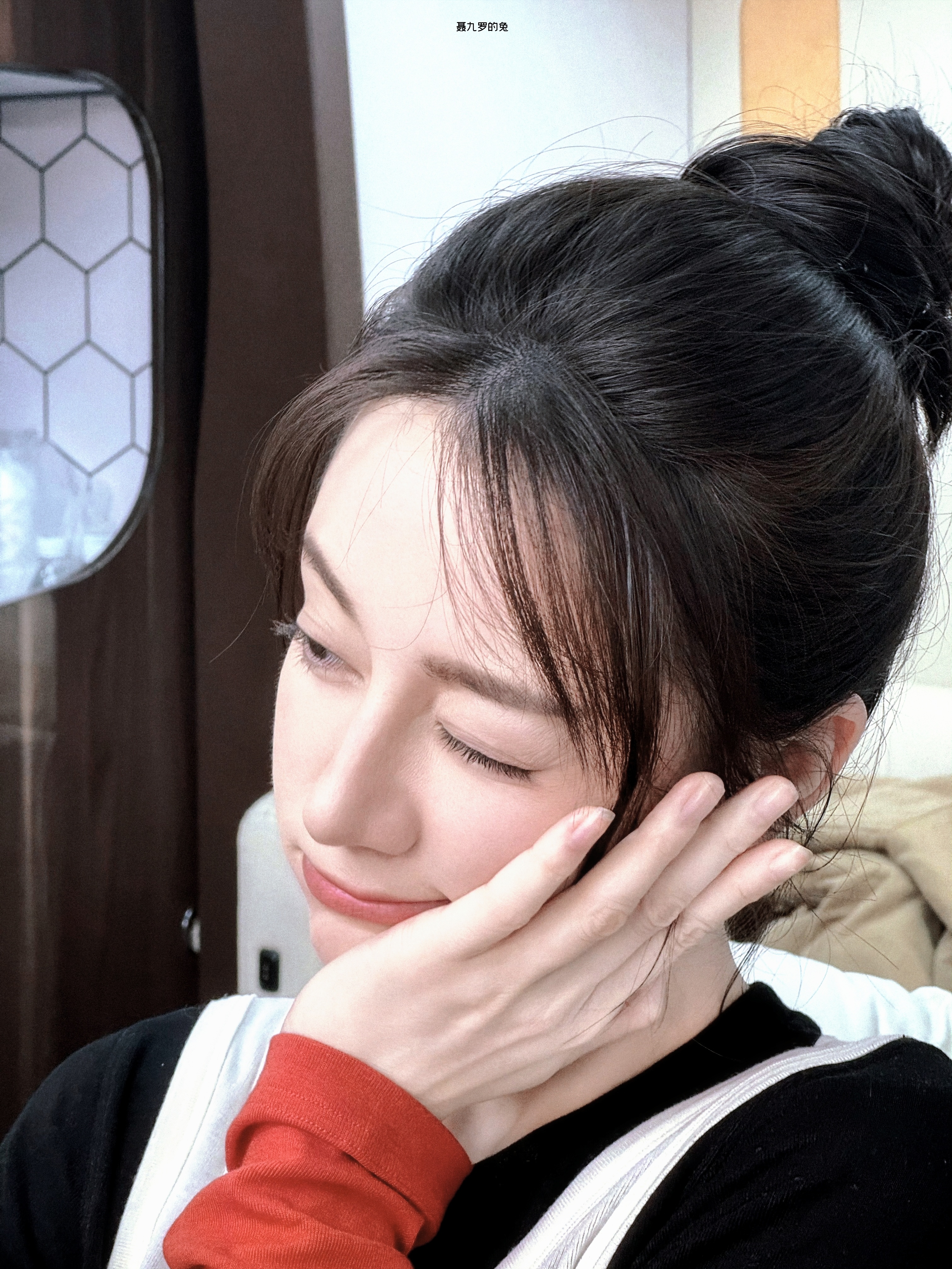 咦？我身上怎么有一股味…萌萌味 ᴖᗜᴖ 