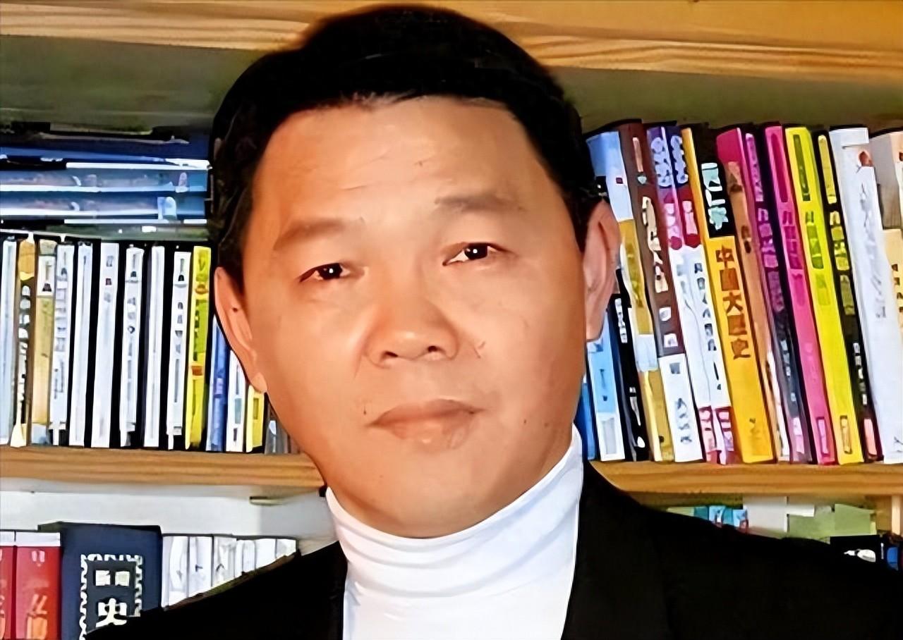 台湾前海军舰长黄征辉说:解放军免费驻军台湾，台湾的防卫费全部由大陆负责，不要台湾