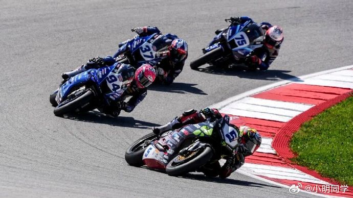 中国国产摩托车品牌张雪机车 在世界超级摩托车锦标赛（WSBK）分站赛中两次夺冠，