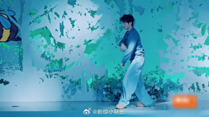 代旭20年没跳舞了你敢信周五晚高疯 平时看他演戏，没想到跳舞也这么有东西。二十年