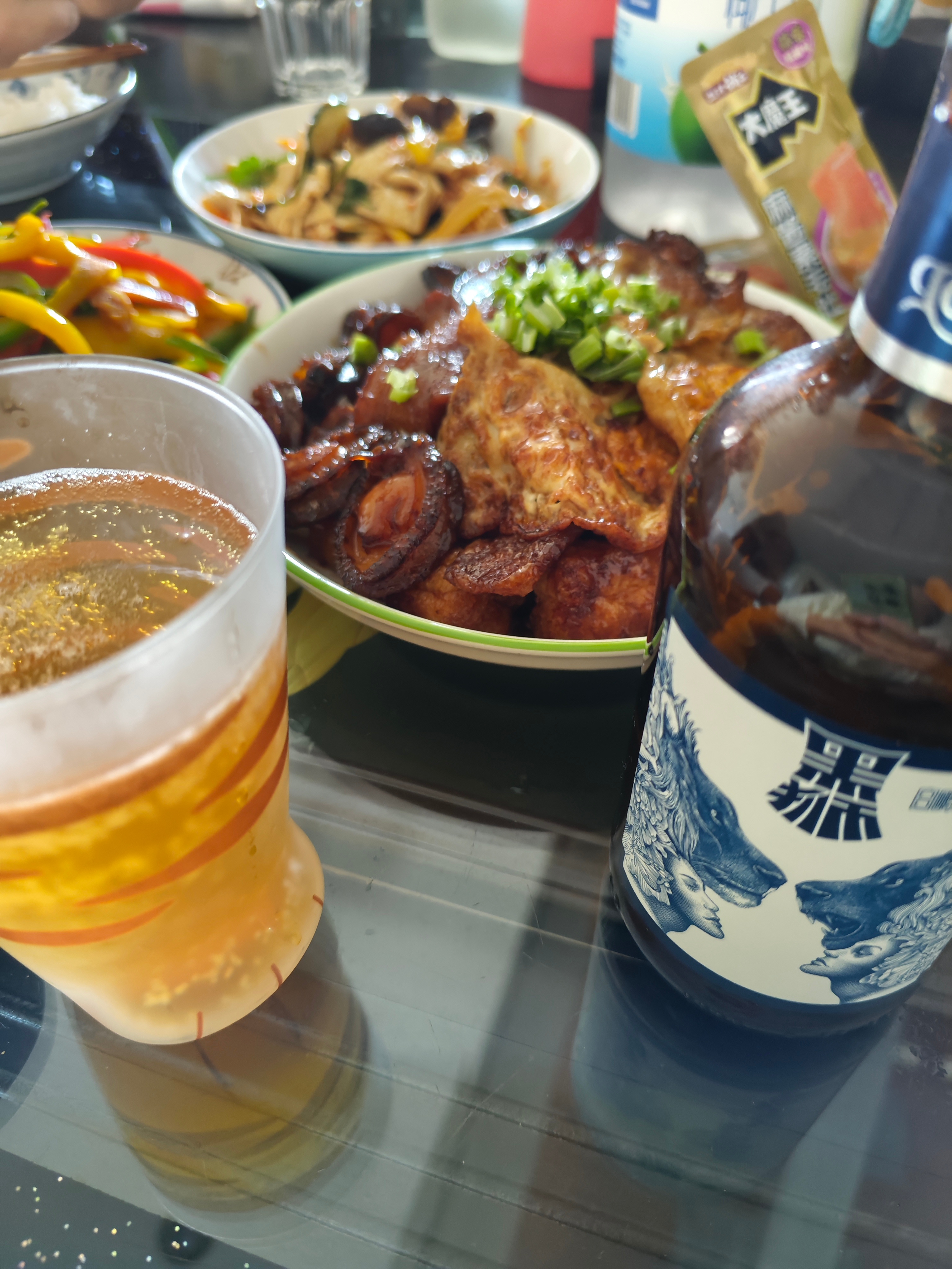 我的佐餐小啤酒肉肉配酒，美滋滋～王一博代言勇闯天涯superx 💚 