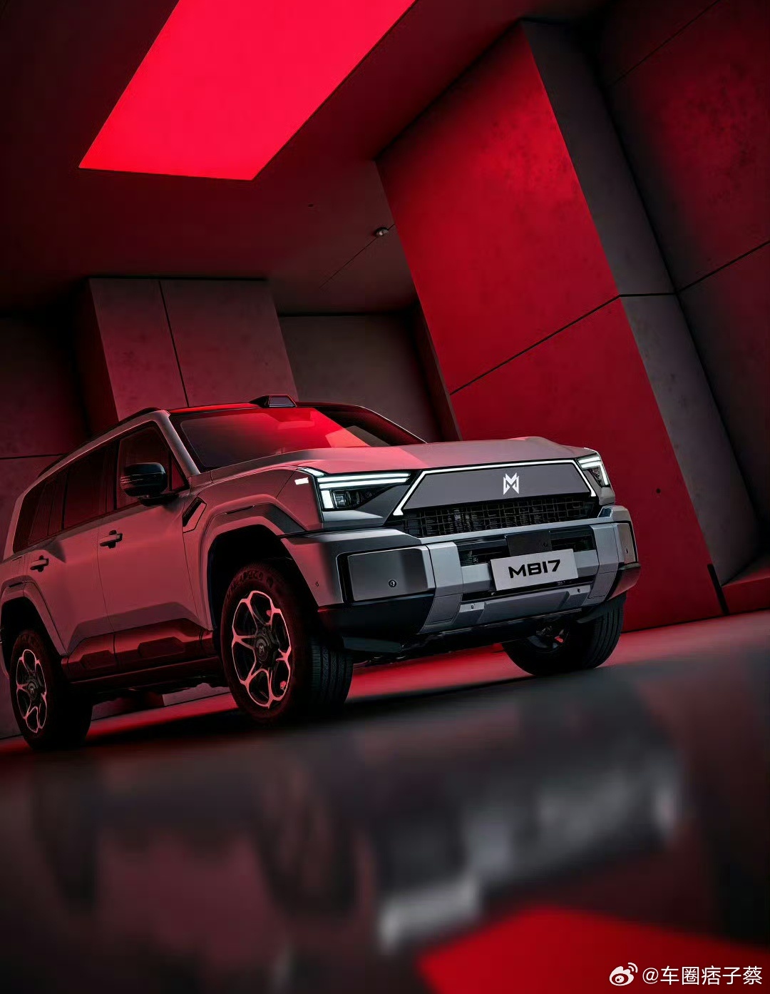 最硬核的国货购物车大v聊车气场全开 猛士M817啊，每个人心中都有个猛士，军车猛