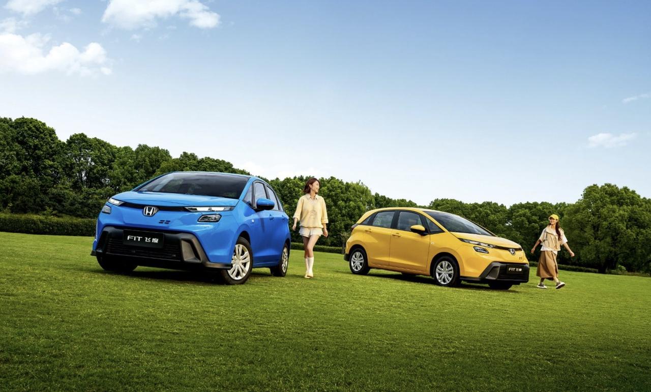 新飞度上市，6.68万元，限量3000台，年轻人玩车的首选。实话，年轻人如果想玩