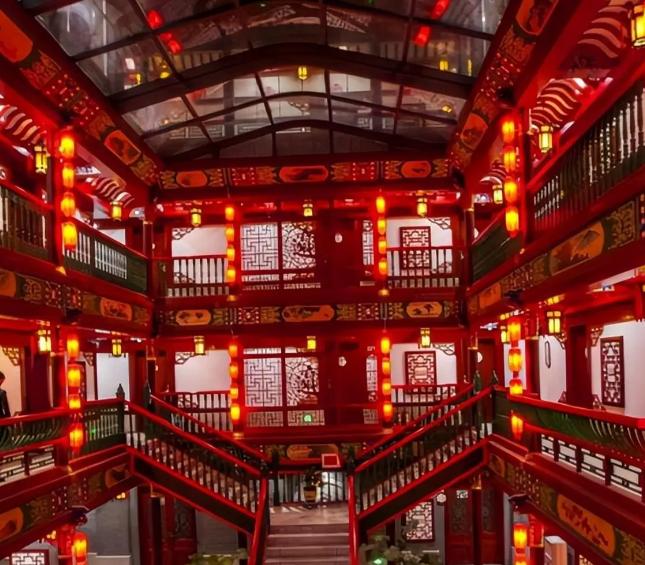 不少人都觉得，古代青楼里最昂贵的就是过夜陪宿，可真相恰恰相反：在高档妓院里，单纯