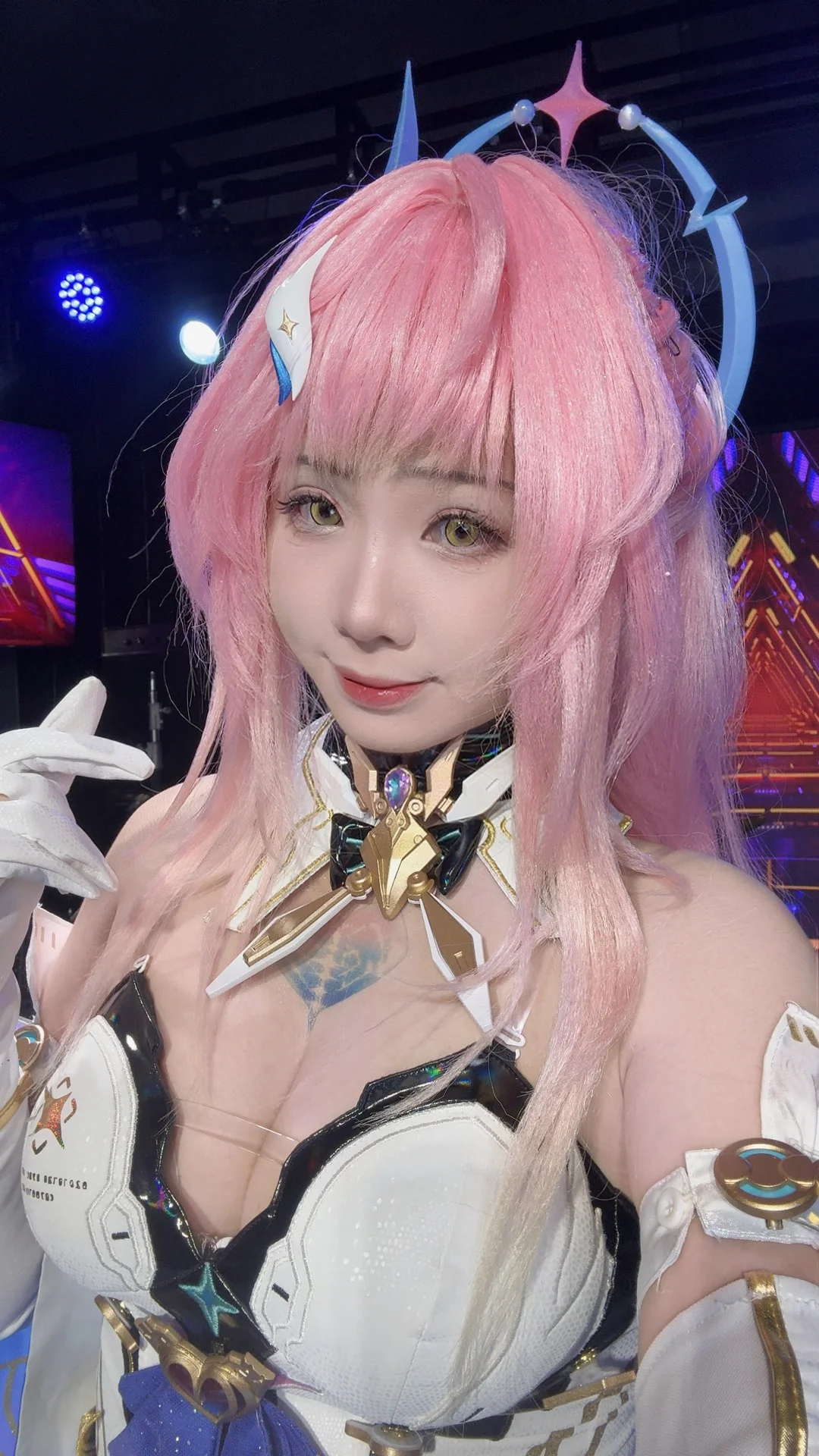 今天拍了小爱