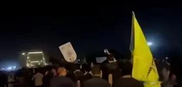 据《以色列时报》9 月 28 日报道，社交媒体消息显示，当地时间 28 日，数千