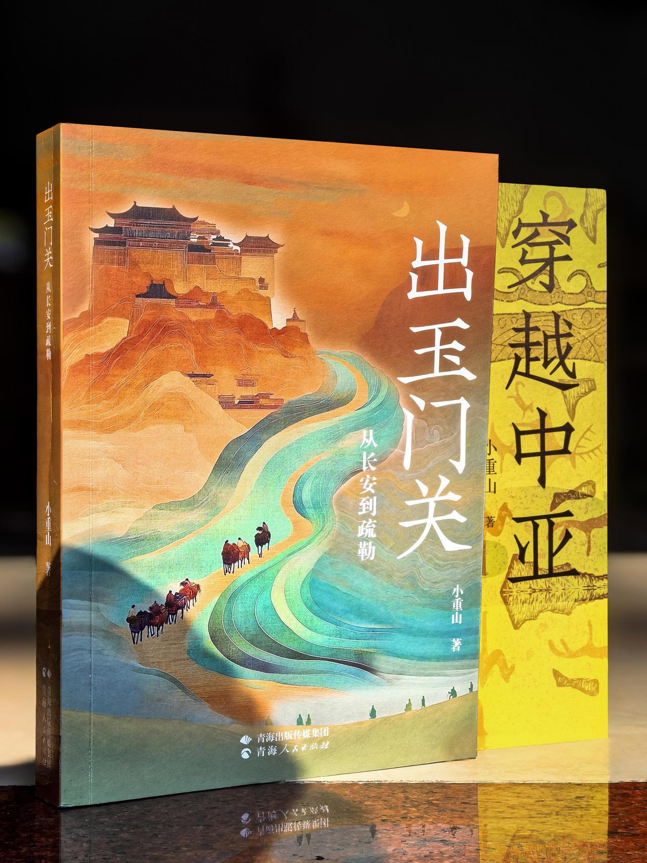 居然养成一个奇怪的习惯。

每次健身结束洗澡，总会先撒泡尿在公共拖鞋上，里里外外