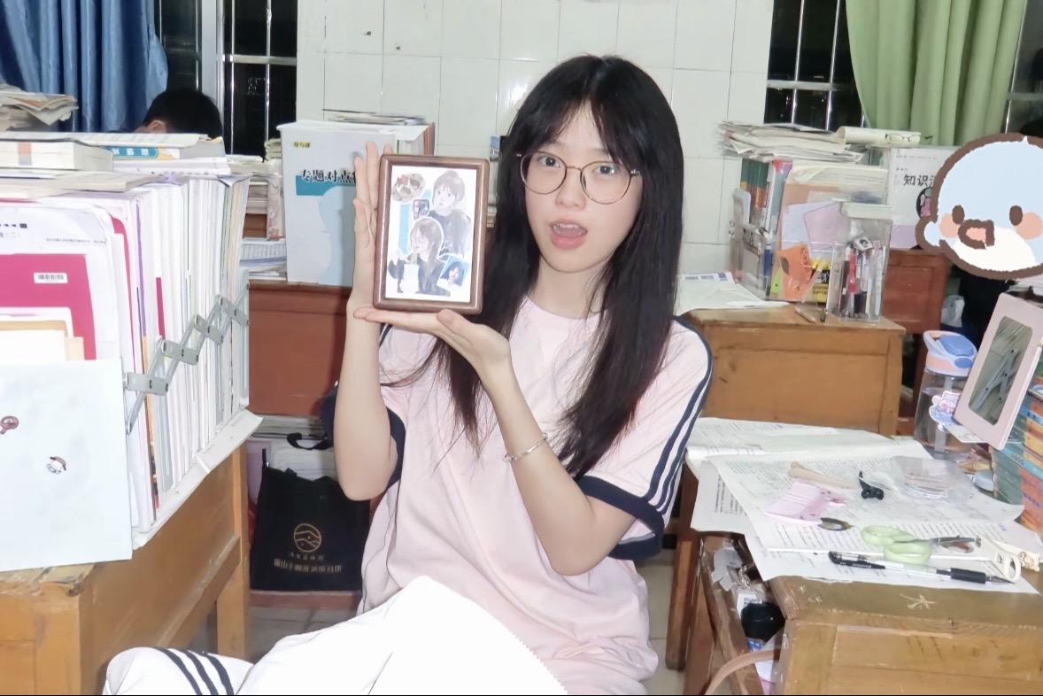 青春是一本仓促的书。