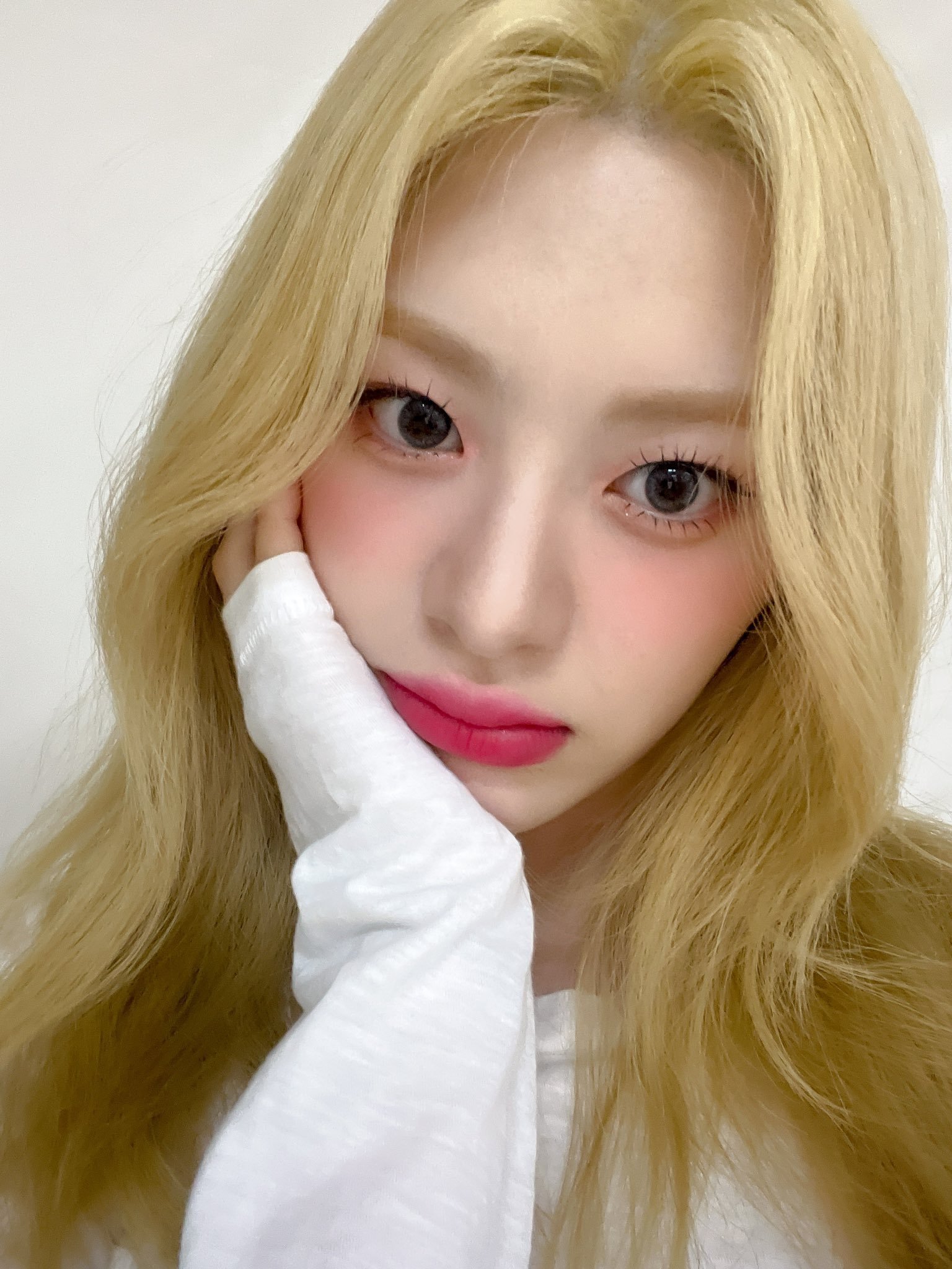 尹势银 seeun Seeun头像 8 