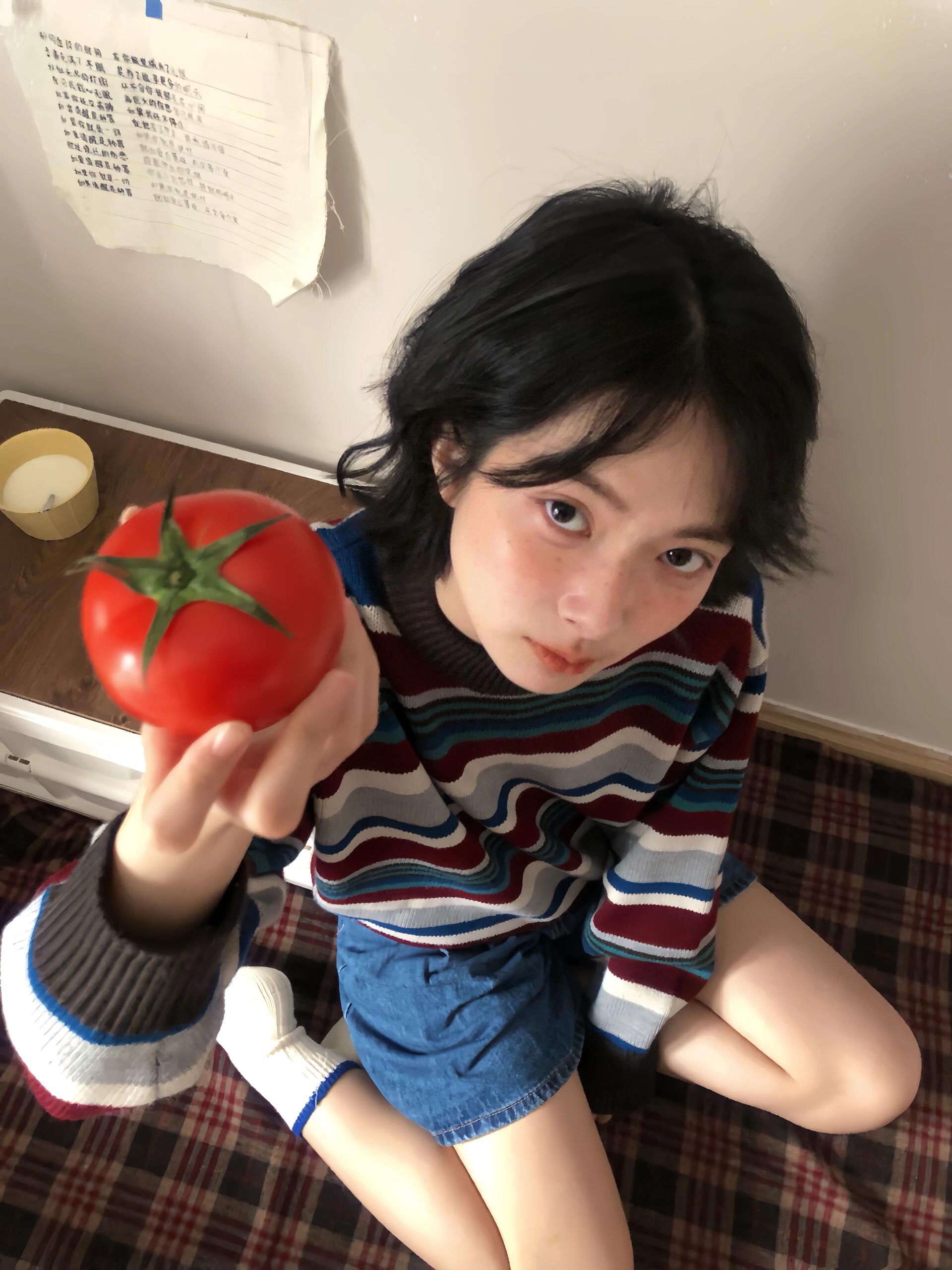 𝐒𝐡𝐚𝐫𝐞·^ ̳🍓ට ̫ ට ̳^红色头像#女生头像# ​​​