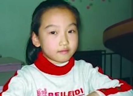 内蒙古的一个6岁小孩被我国已特种部队破格应召入伍，据说，这个小女孩有一种特殊的能