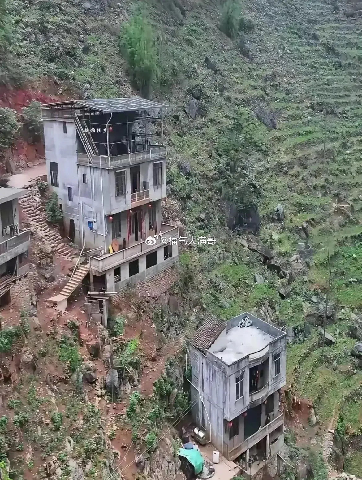 真有这样的建房？看着都有点害怕那种 