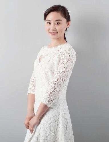 杨霞云：卓越的演技，无限的潜力和一位备受赞誉的演员，她在我国乃至国际上都享有盛名