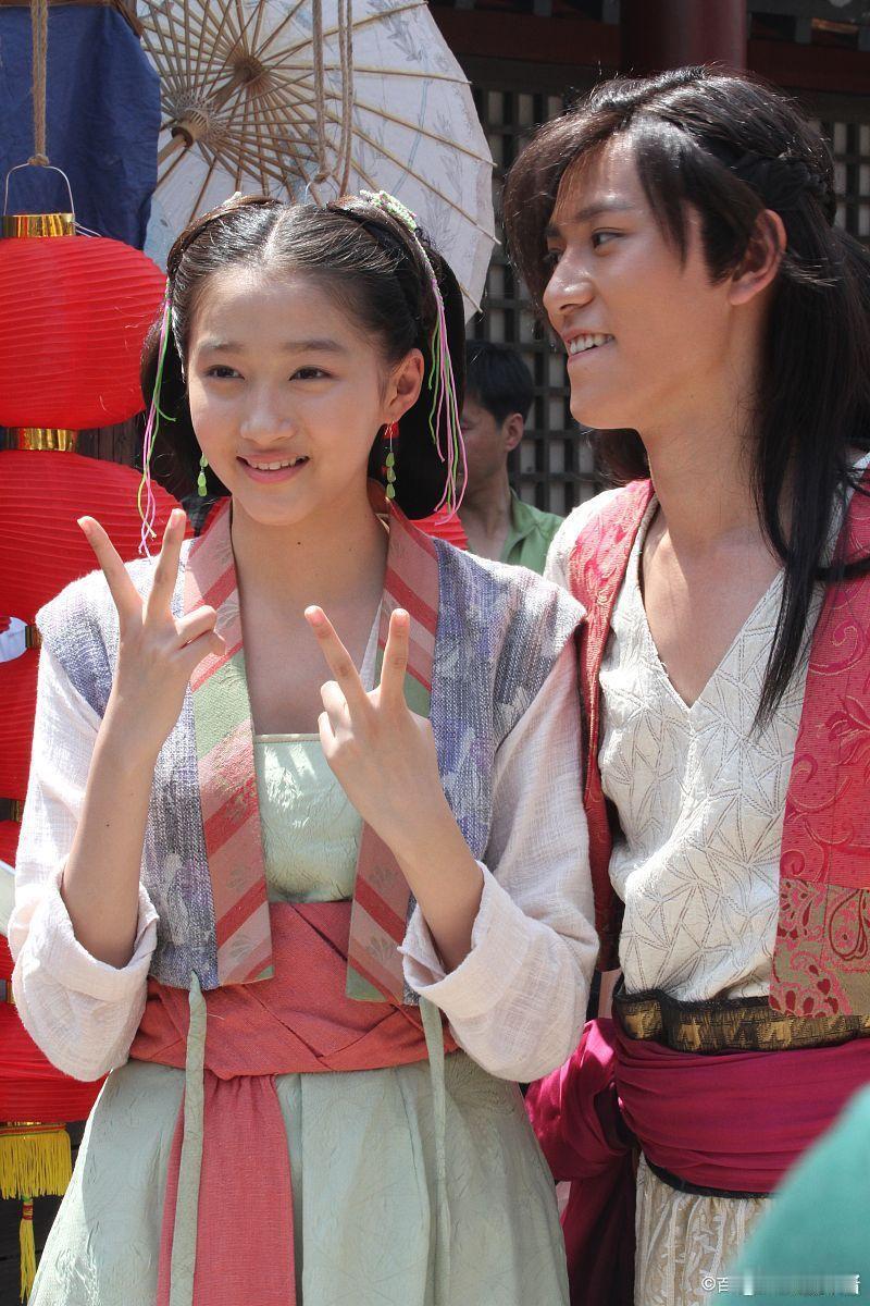 哪位大神知道，这是哪部剧啊？关晓彤和秦俊杰，竟然还合作过？不过这造型…… ​​​