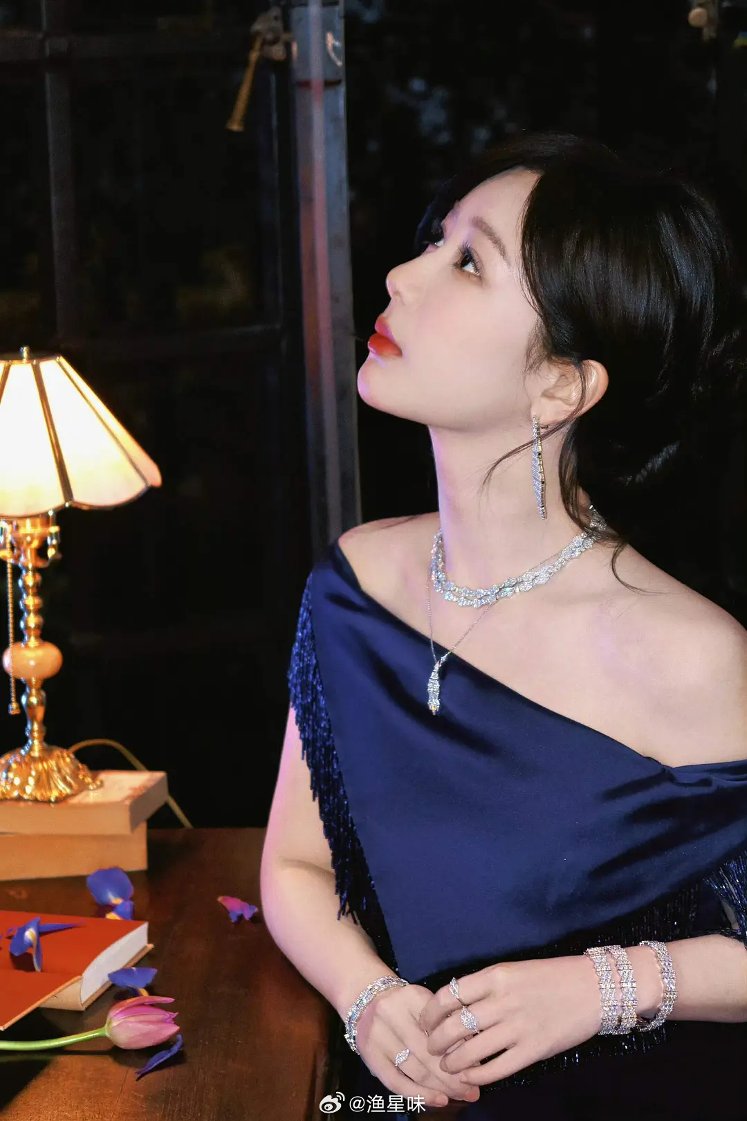 好有韵味的紫妹 