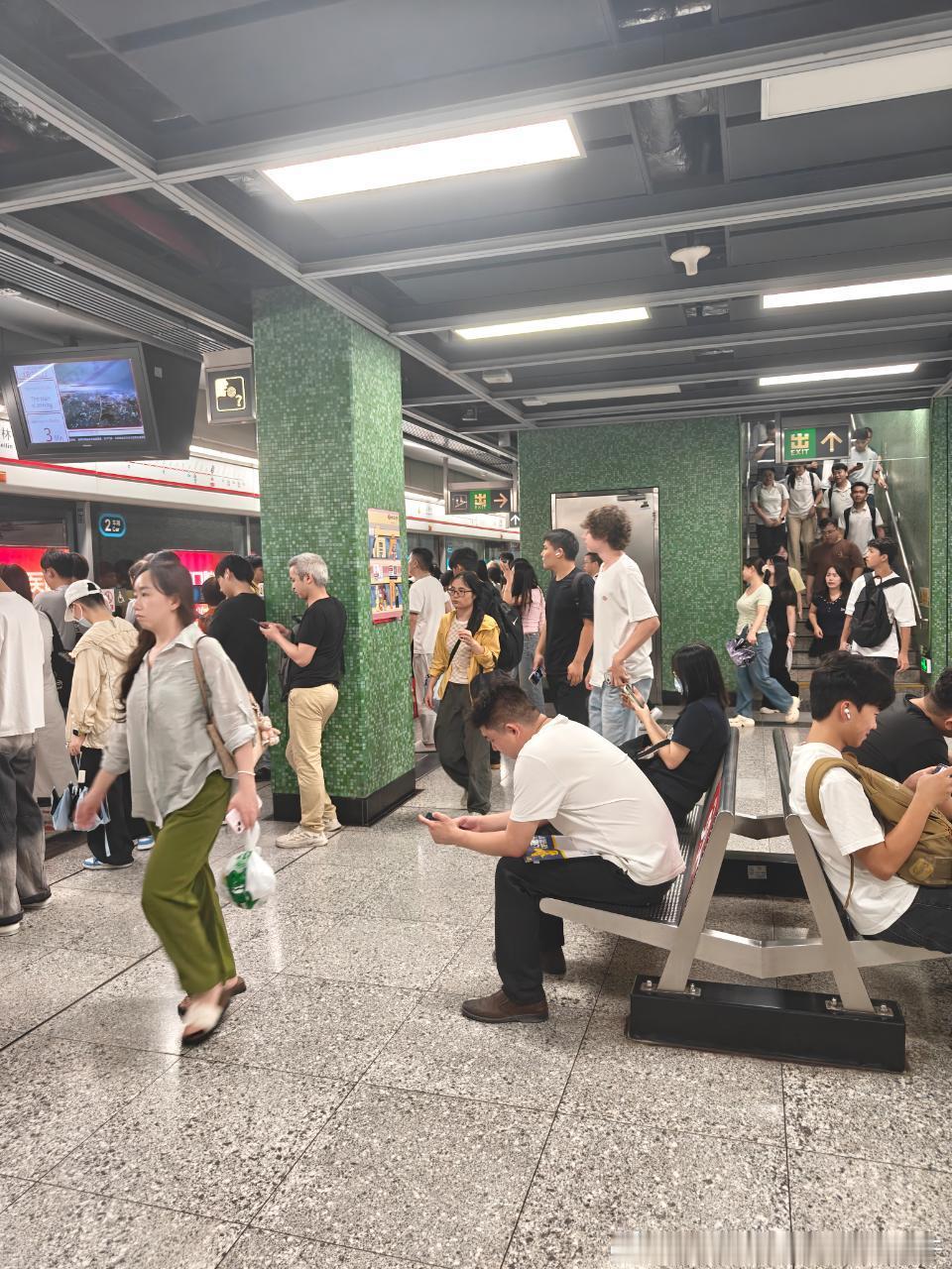 深圳地铁 网友2026-07-08（周三）p1-3为18:29深圳地铁4/9号线